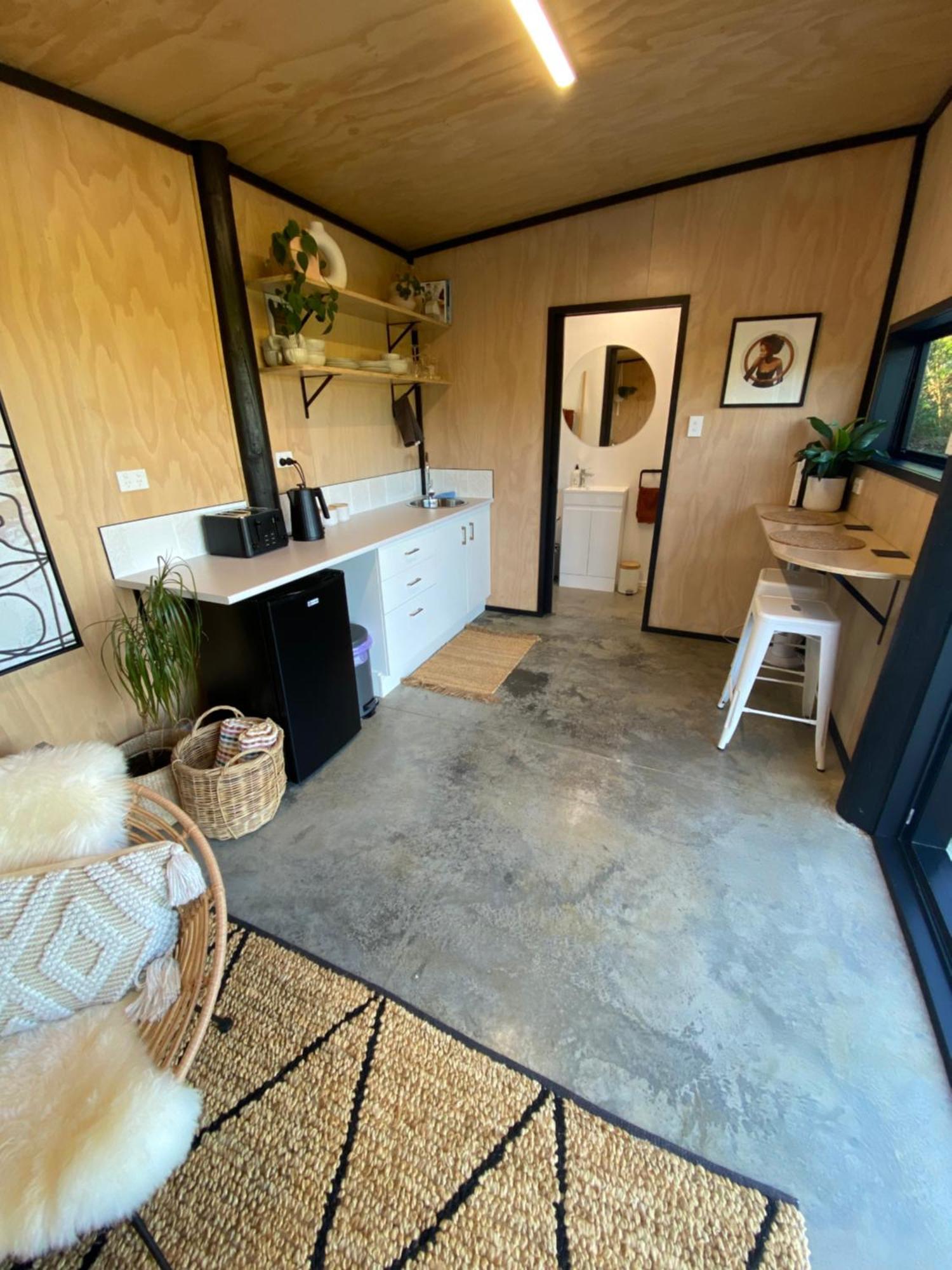 Soul Shack, With Outdoor Bath Villa Raglan Exteriör bild